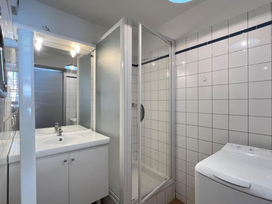 T3 Centre Avec Parking, Balcon Et Wifi. 5p.