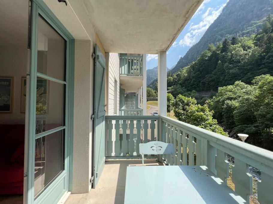 T3 Centre Avec Parking, Balcon Et Wifi. 5p. Apartment